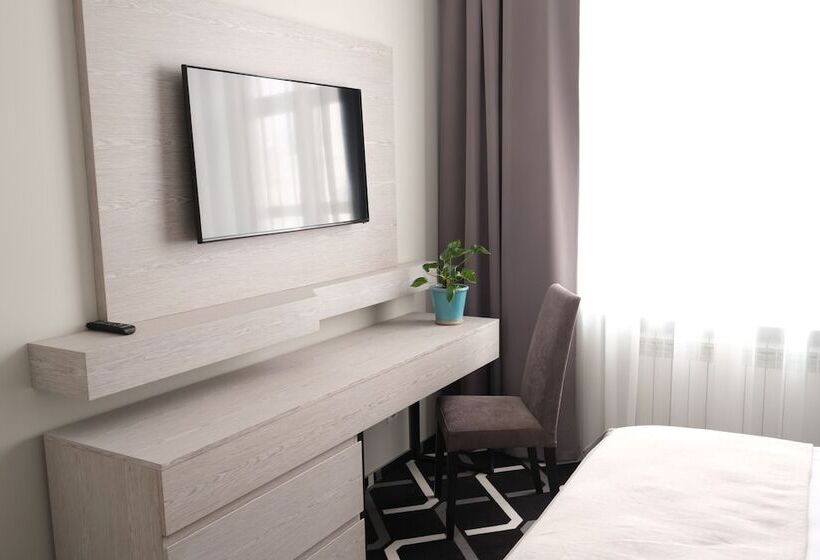 בית מלון כפרי Ostrovskiy