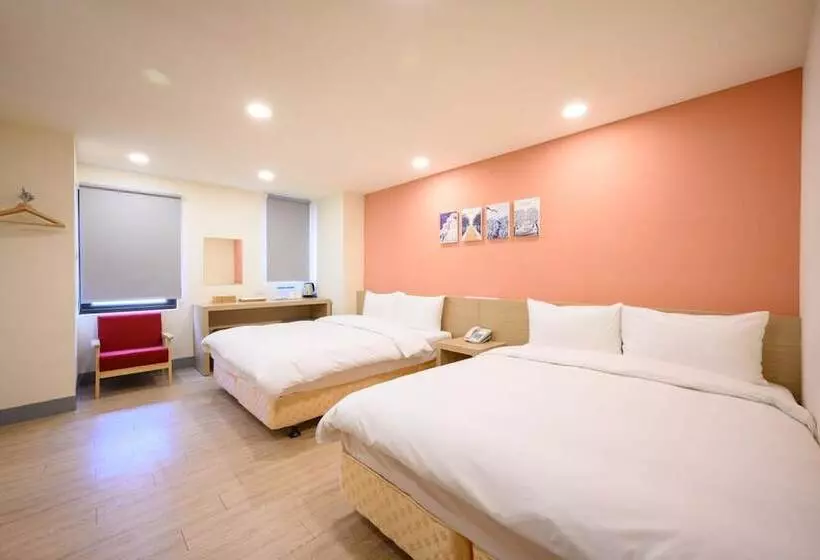 هتل P Inn