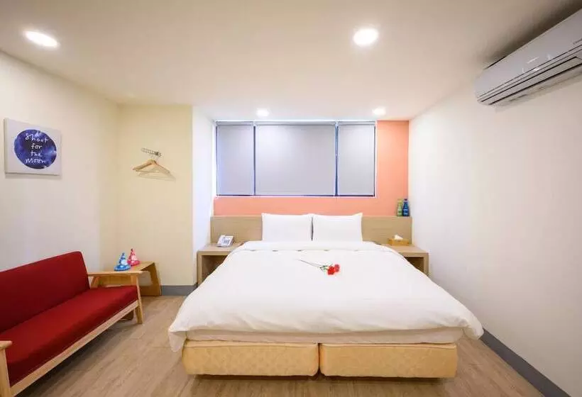 هتل P Inn