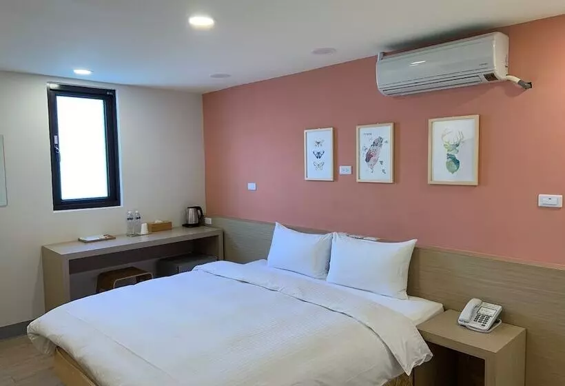 هتل P Inn