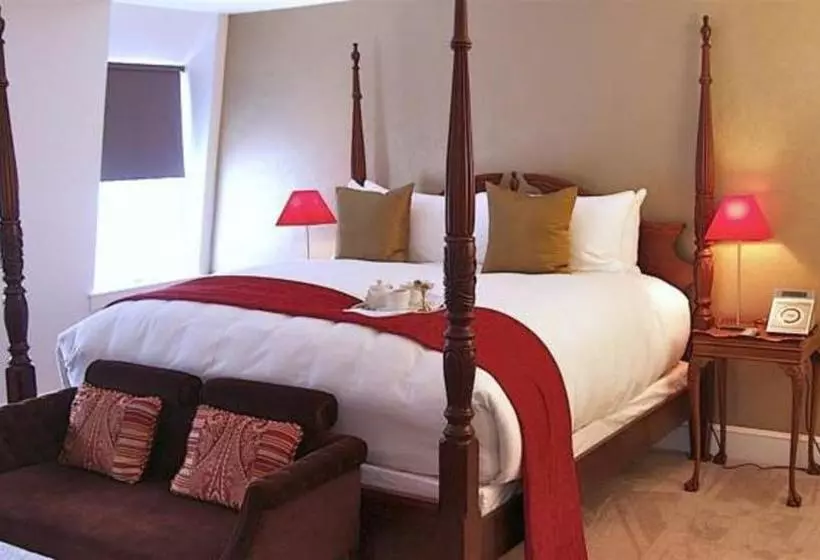 Hotelli Relais Chateaux Camden Harbour Inn