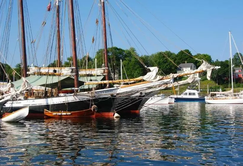 Hotelli Relais Chateaux Camden Harbour Inn