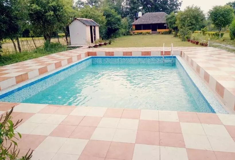 Hotel Vb9 Corbett Resort