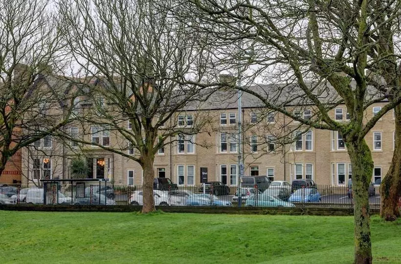 Hy Hotel Lytham St Annes, BW Premier Collection