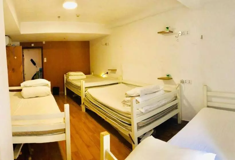 Lazy Gaga Hostel Guangzhou
