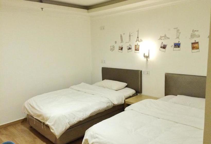 Lazy Gaga Hostel Guangzhou