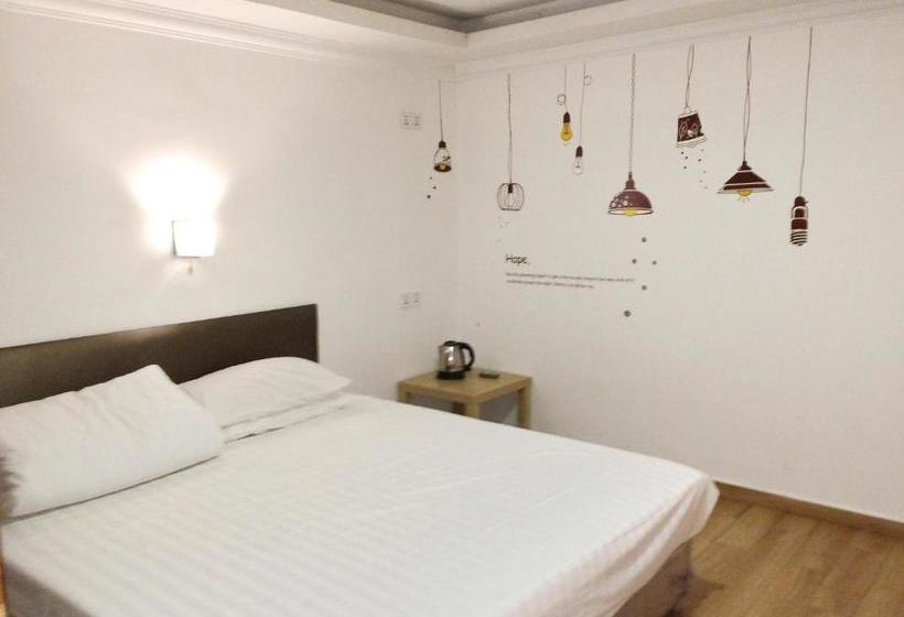 Lazy Gaga Hostel Guangzhou