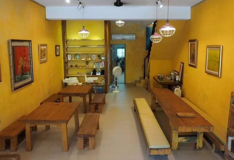 پانسیون Lakeside Forest B&b