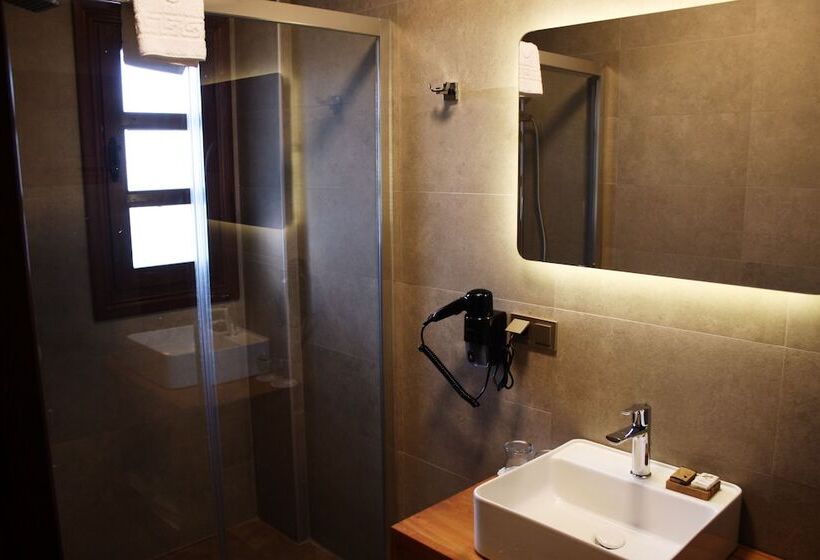 Pintura Urla Butik Otel & Sanat Galerisi