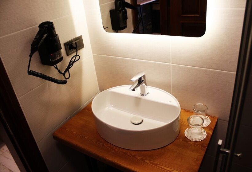 Pintura Urla Butik Otel & Sanat Galerisi