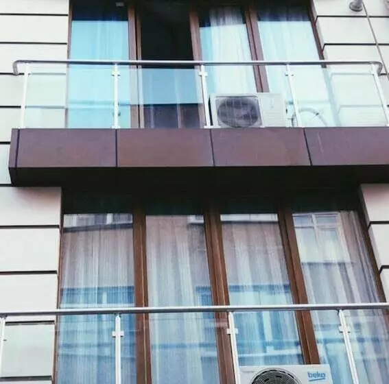The Pearl Suites