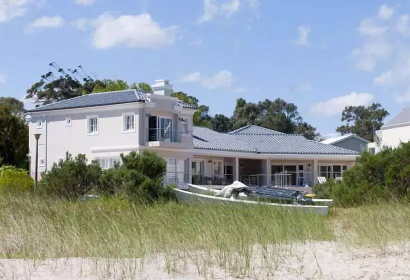 Aamiaismajoitus (B&B) Bollard Bay House