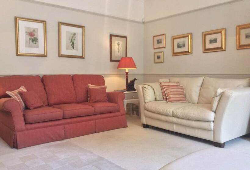 住宿加早餐 Delamore House