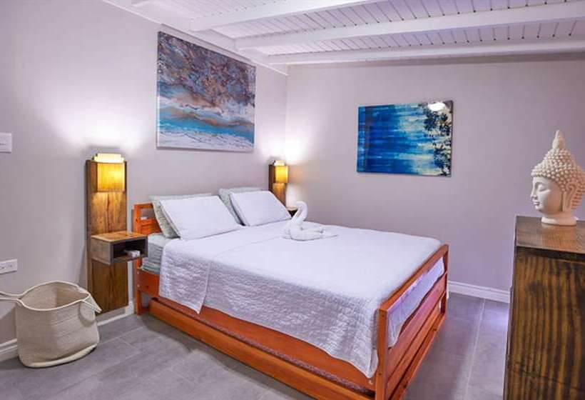 Eagle's Base Villa & Cottage