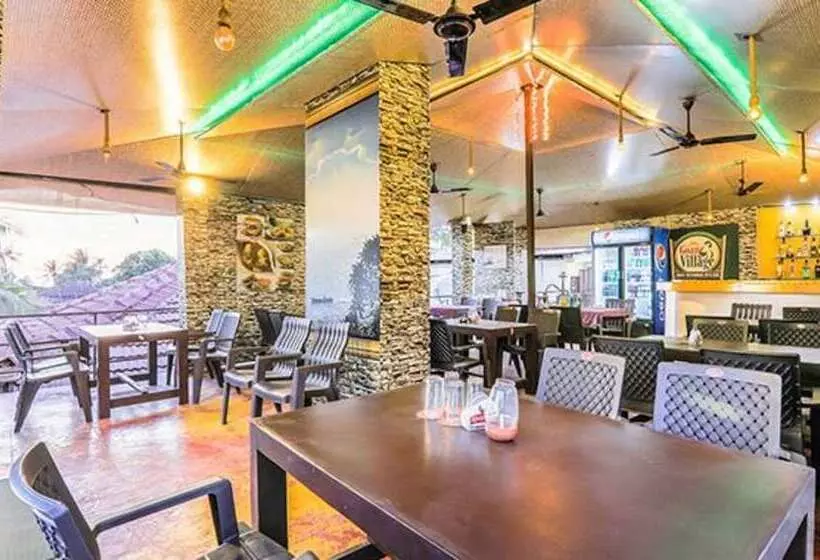 Hotelli Fabexpress Victoria With Pool, Baga Beach