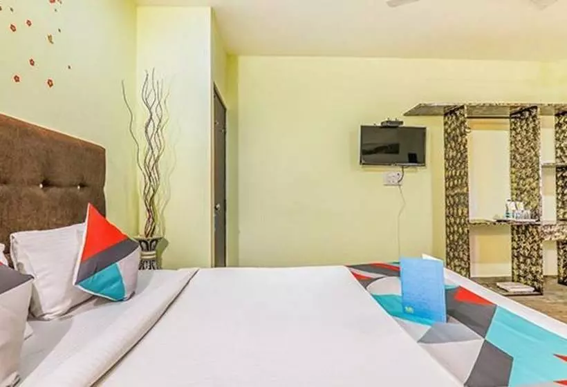 Hotelli Fabexpress Victoria With Pool, Baga Beach