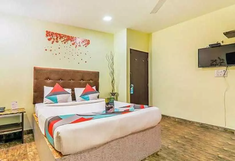 Hotelli Fabexpress Victoria With Pool, Baga Beach