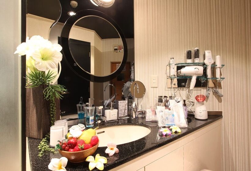 בית מלון כפרי Grassino Urban Resort Utsunomiya Adult Only