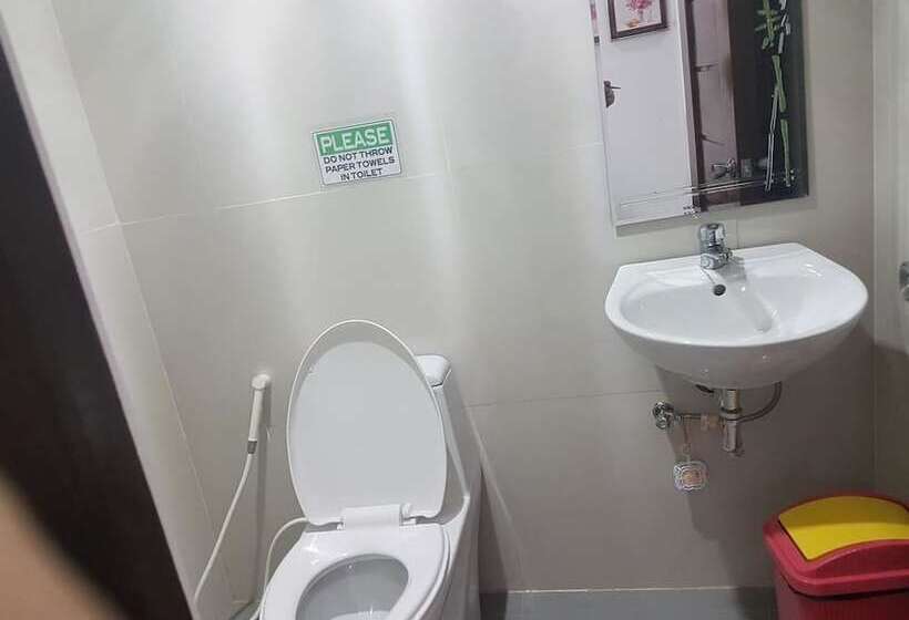 Hotel Jace'stravellers Inn