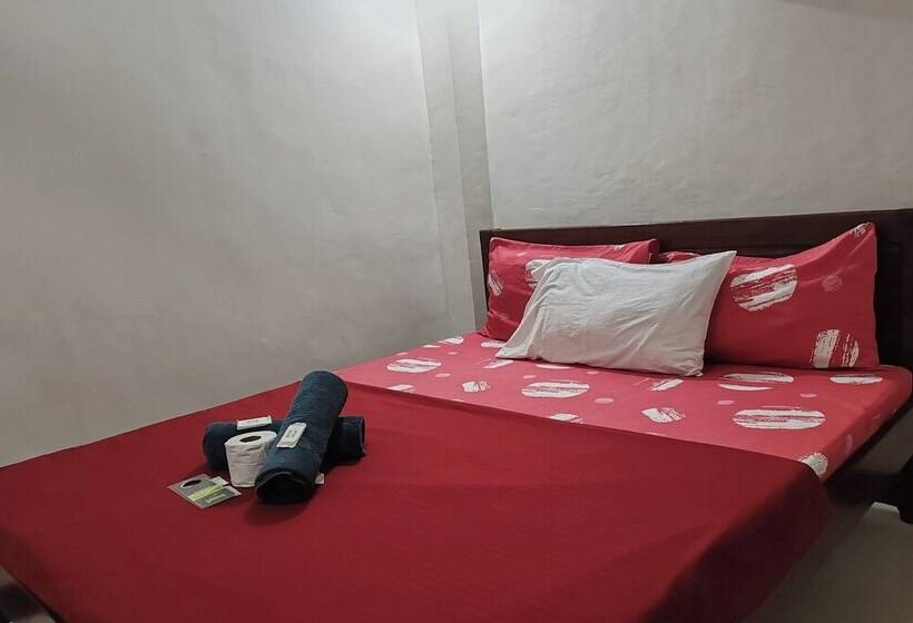 Hotel Jace'stravellers Inn