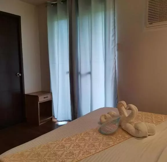 Hotelli Layang Layang Home