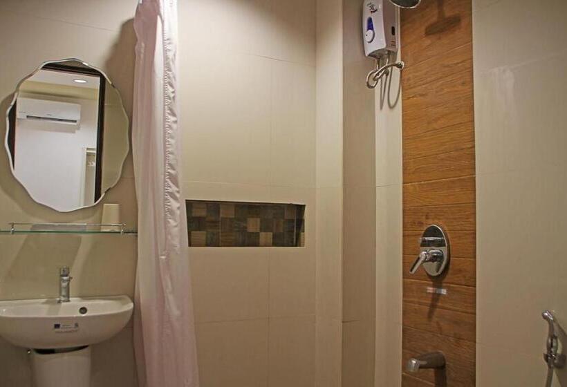 Hotel Layang Layang Home