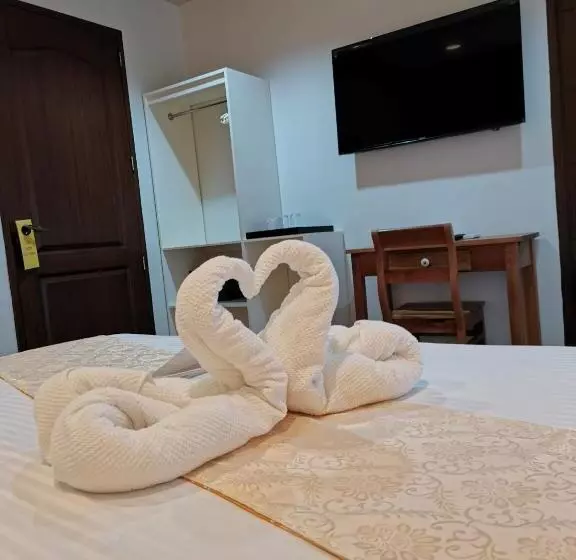 Hotelli Layang Layang Home