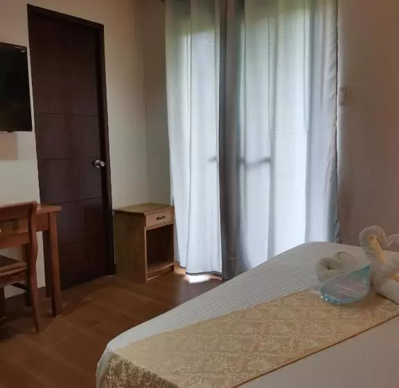 Hotelli Layang Layang Home