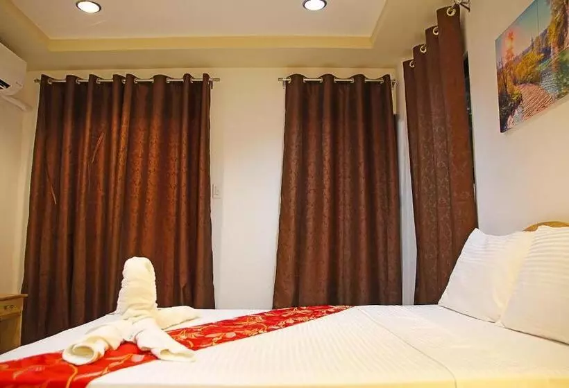 Hotelli Layang Layang Home