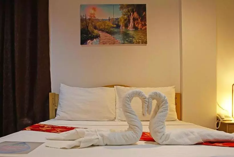 Hotelli Layang Layang Home