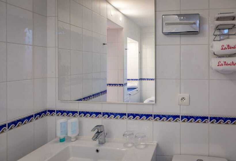 Отель Les Vénètes