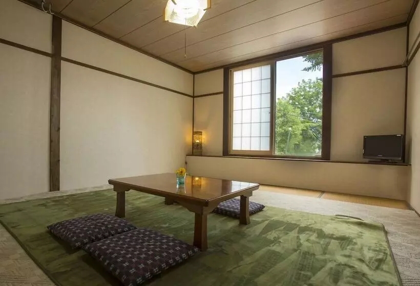 ホテル Lodge Schiheil