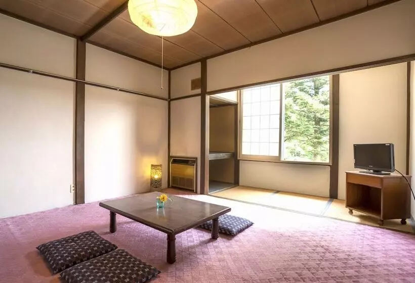 ホテル Lodge Schiheil