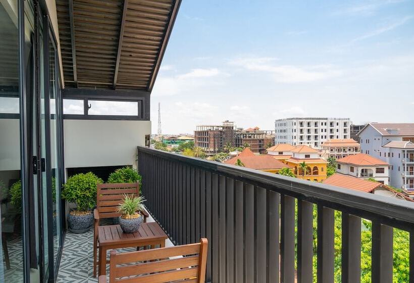 هتل Mony Reach Angkor