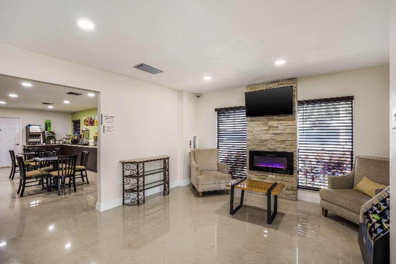 هتل Baymont By Wyndham Orlando Downtown