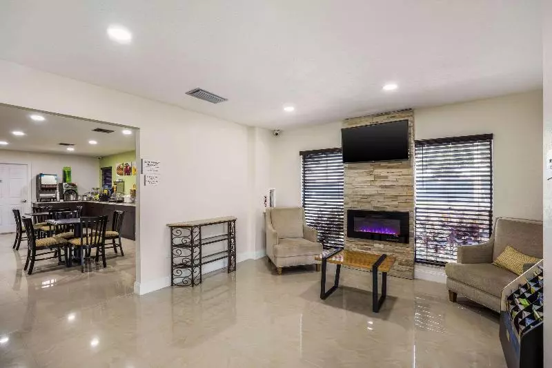 هتل Baymont By Wyndham Orlando Downtown