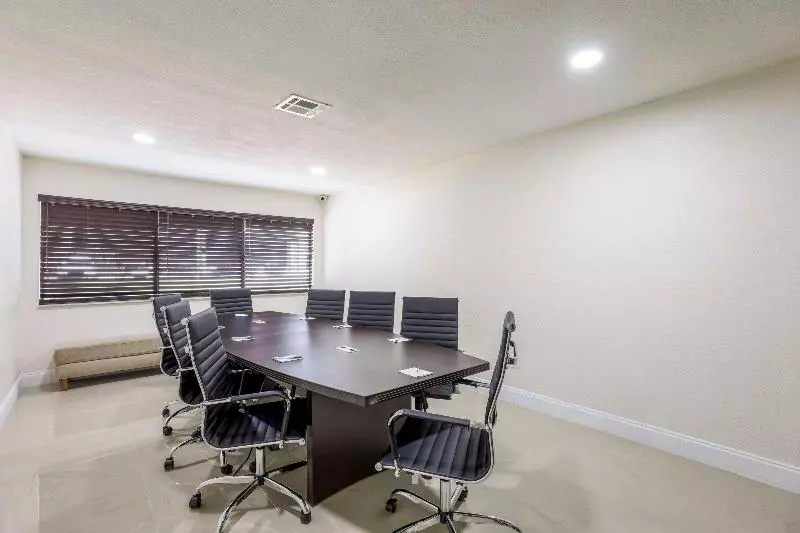 هتل Baymont By Wyndham Orlando Downtown