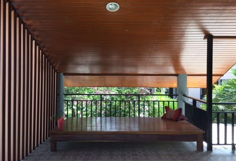 בית מלון כפרי The Organery Retreat