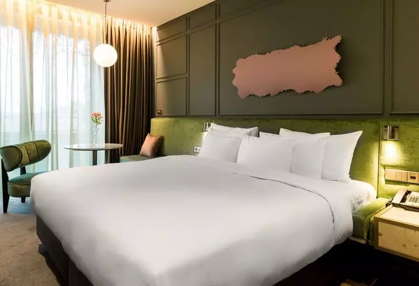 Hotelli Tsinandali Estate, A Radisson Collection