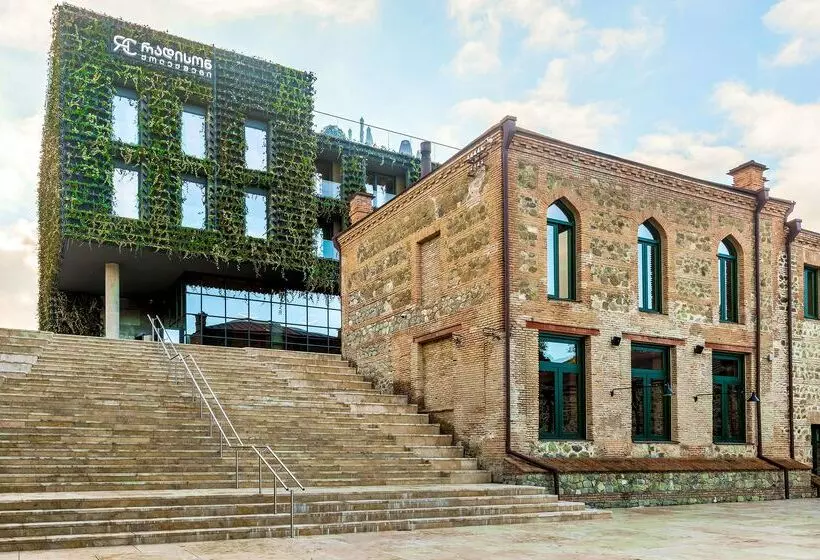 Hotelli Tsinandali Estate, A Radisson Collection