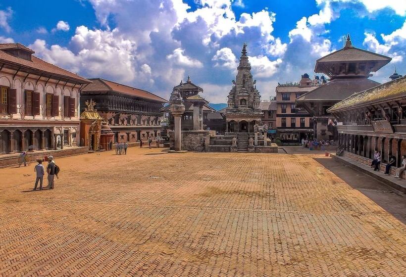 هتل Zyu By Casa Deyra