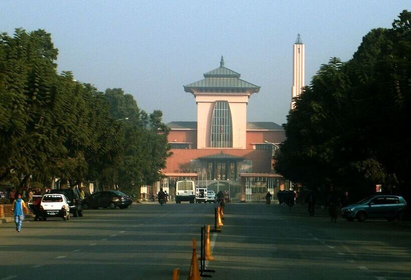 هتل Zyu By Casa Deyra