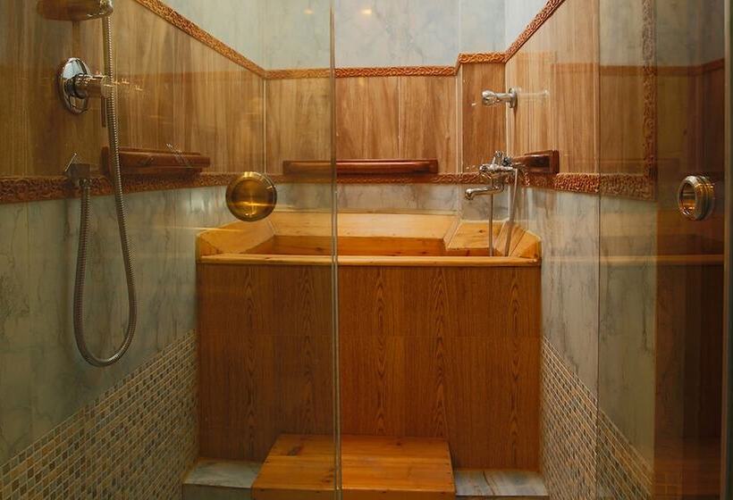 هتل Zyu By Casa Deyra