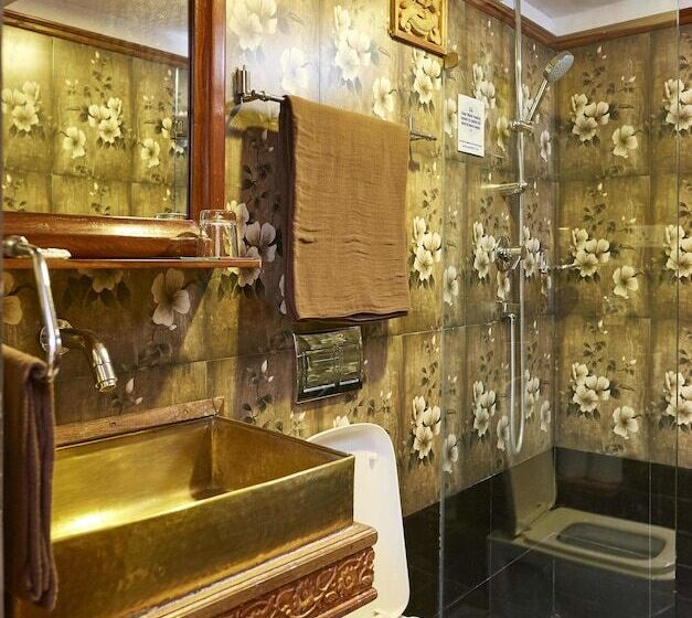 هتل Zyu By Casa Deyra