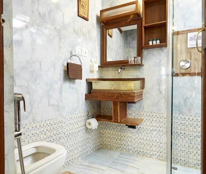 هتل Zyu By Casa Deyra