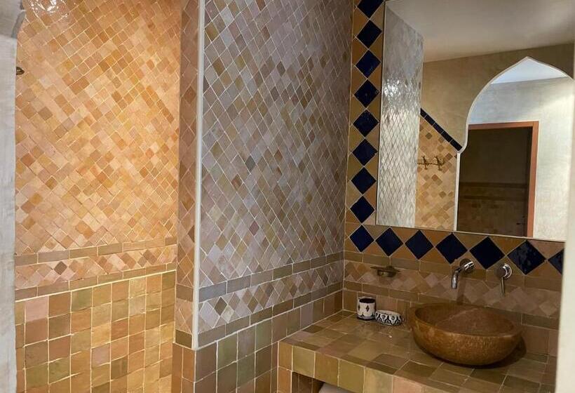 פנסיון B&b Les 4 Mondes