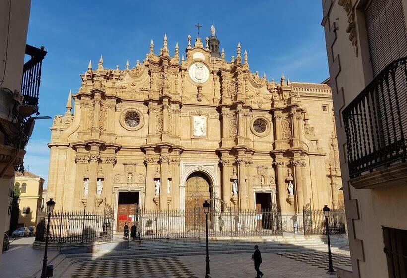 بنسيون Casa De La Escultora