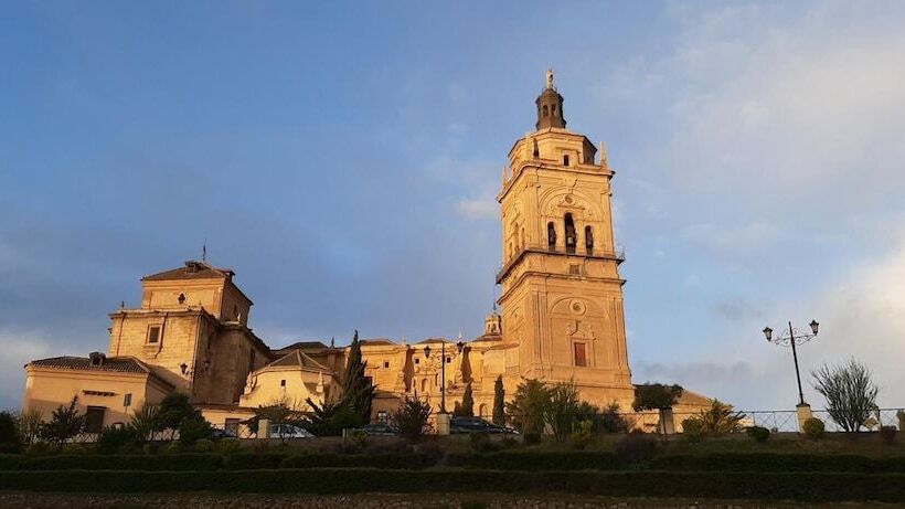 بنسيون Casa De La Escultora