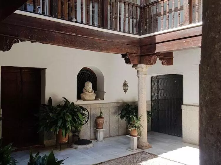 Majatalo Casa De La Escultora