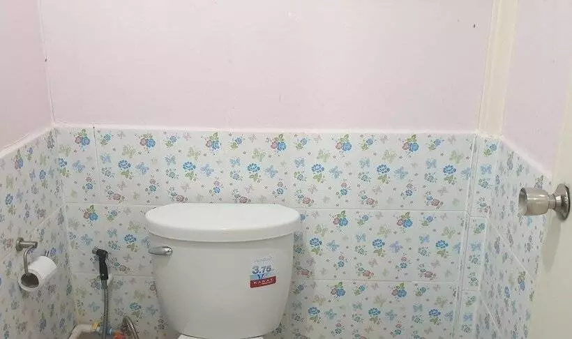 پانسیون Chomtawan Home